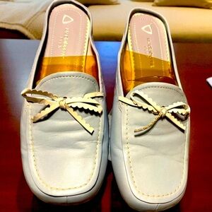 Pre-Owned Liz Claiborne Flex Cadence 3 Flats SIZE 7M